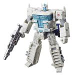 Transformers Generation War for Cybertron Leader Ultra Magnus Figure
