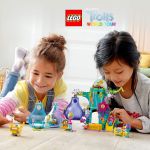 LEGO Trolls World Tour Pop Village Celebration Treehouse