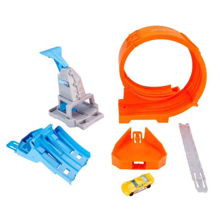 Hot Wheels Champions Loop Stunt Track Set