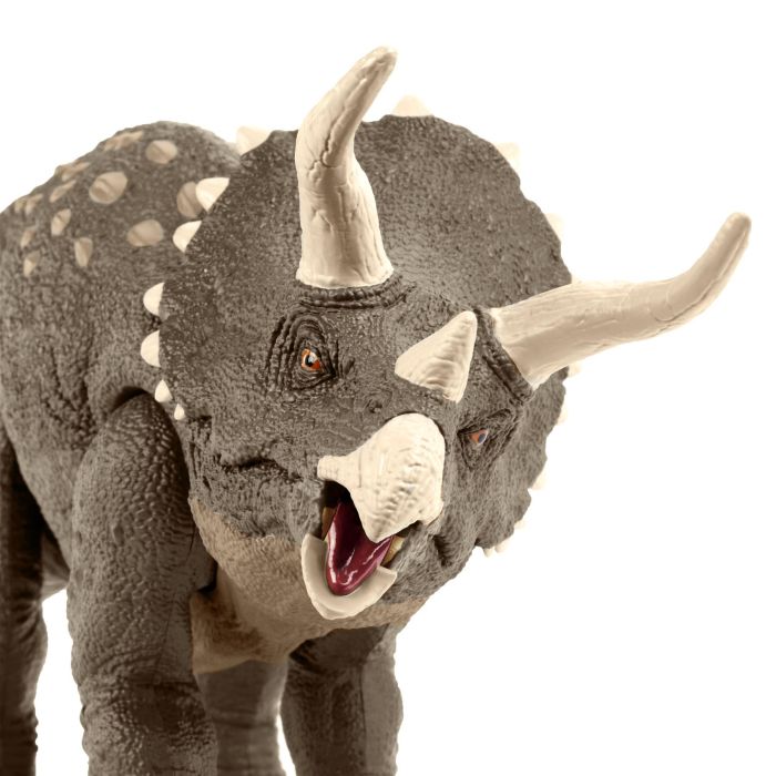 Jurassic World Triceratops Habitat Defender Figure