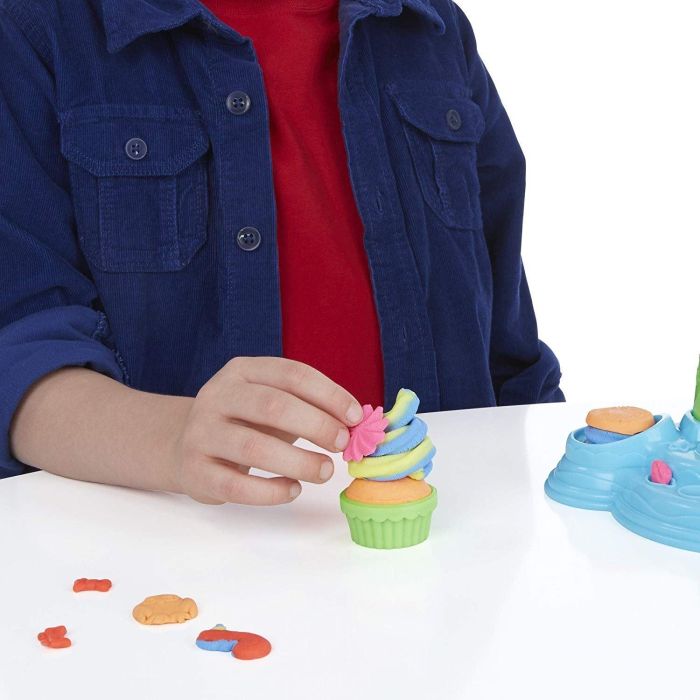 Play Doh Cupcake Celebration Playset