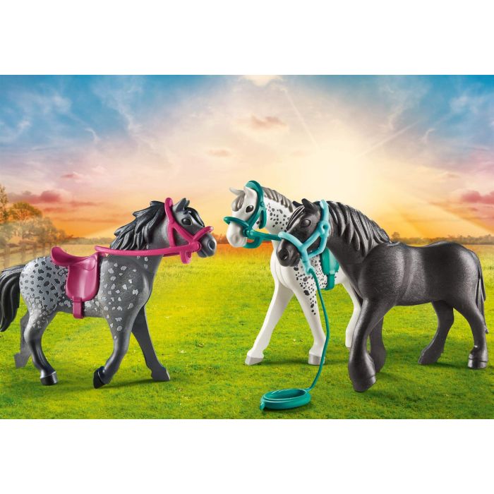 Playmobil Country Pony Farm Horse Trio 70999