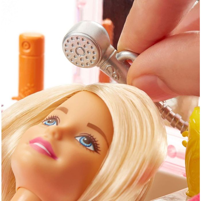 Barbie Salon Doll Set