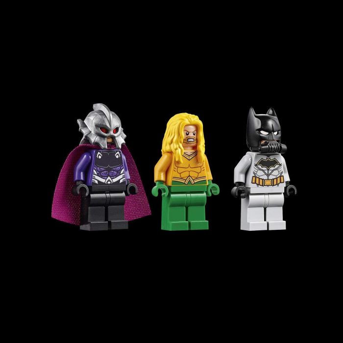 LEGO 76116 DC Super Heroes Batman Batsub and the Underwater Clash
